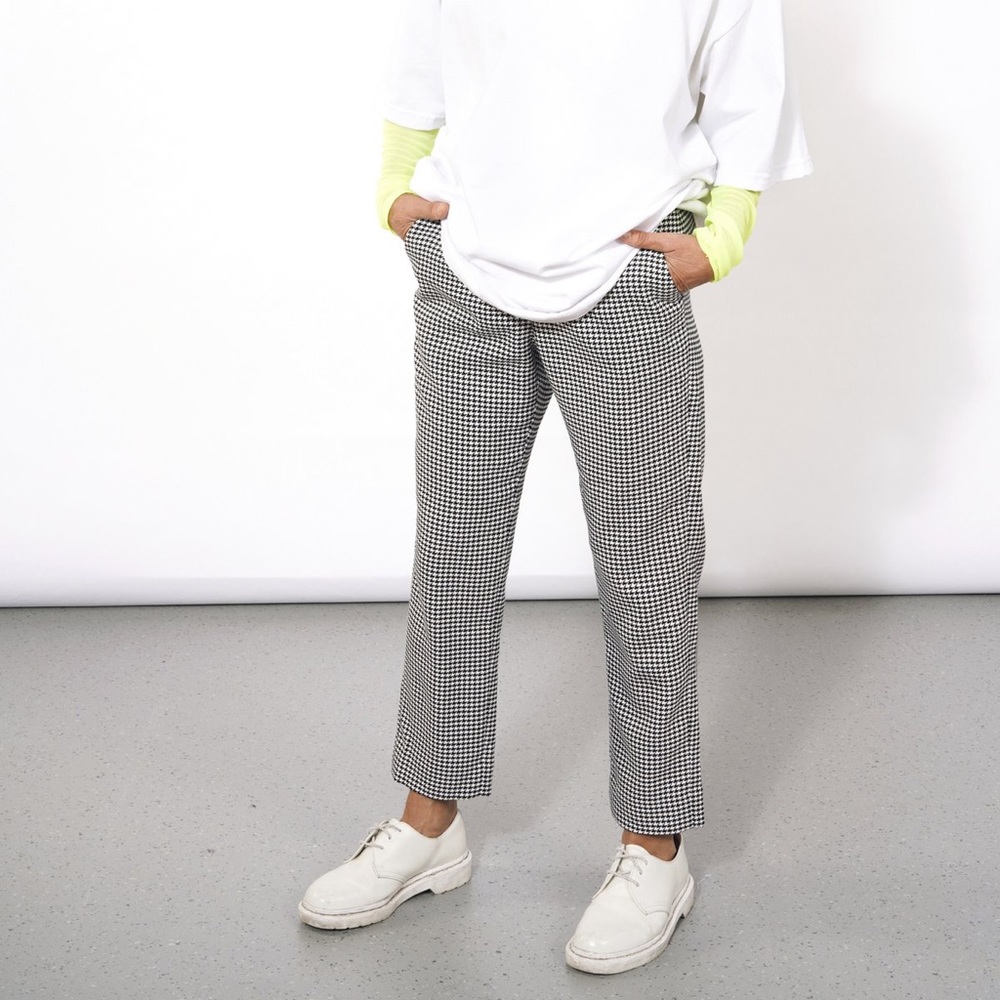 Wolfgang Empower Slim Crop Trousers in Houndstooth